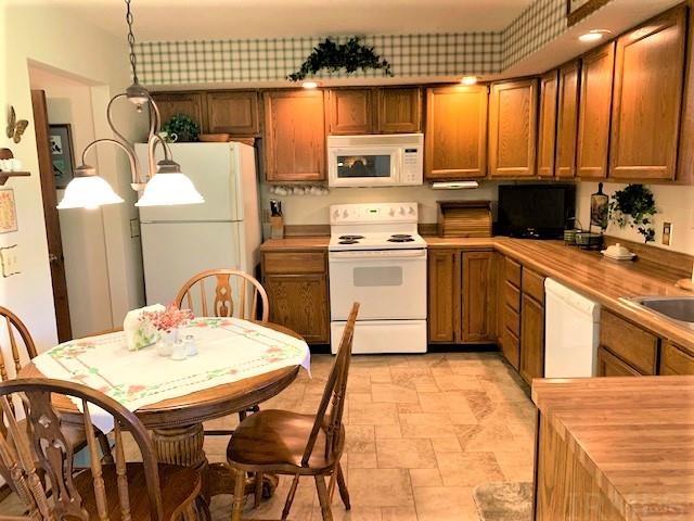 3110 Manitou Park Road, Unit F Rochester, IN 46975 - Photo 5 of 31