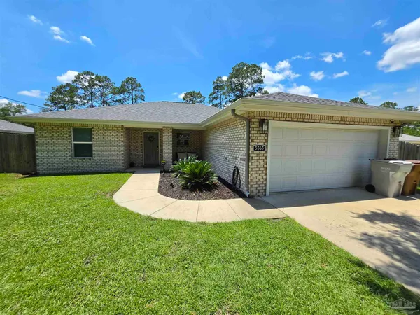 $2,200 | 5565 Riviera Drive, Milton, FL 32583