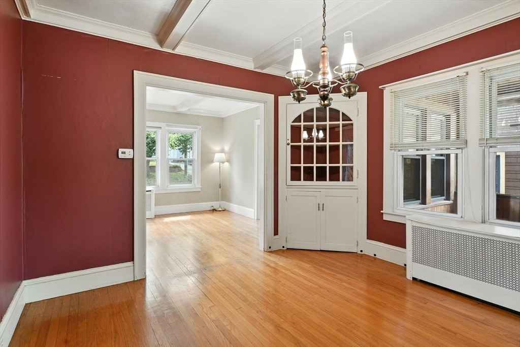 36 Benz Street Springfield, MA 01118 - Photo 11 of 41