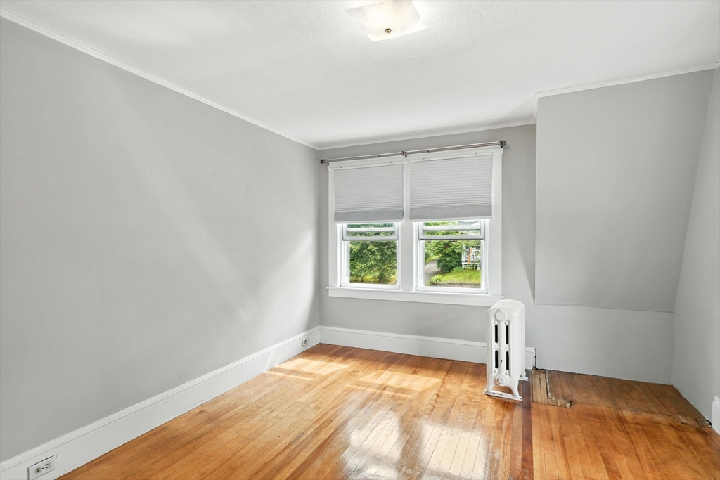 36 Benz Street Springfield, MA 01118 - Photo 29 of 41