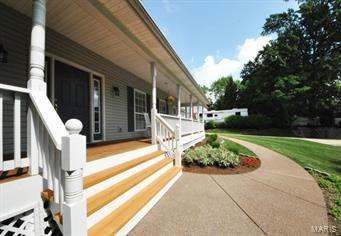 805 North Spoede Road St. Louis, MO 63141 - Photo 2 of 62 Gallery Image 2