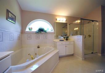 805 North Spoede Road St. Louis, MO 63141 - Photo 26 of 62 Gallery Image 26