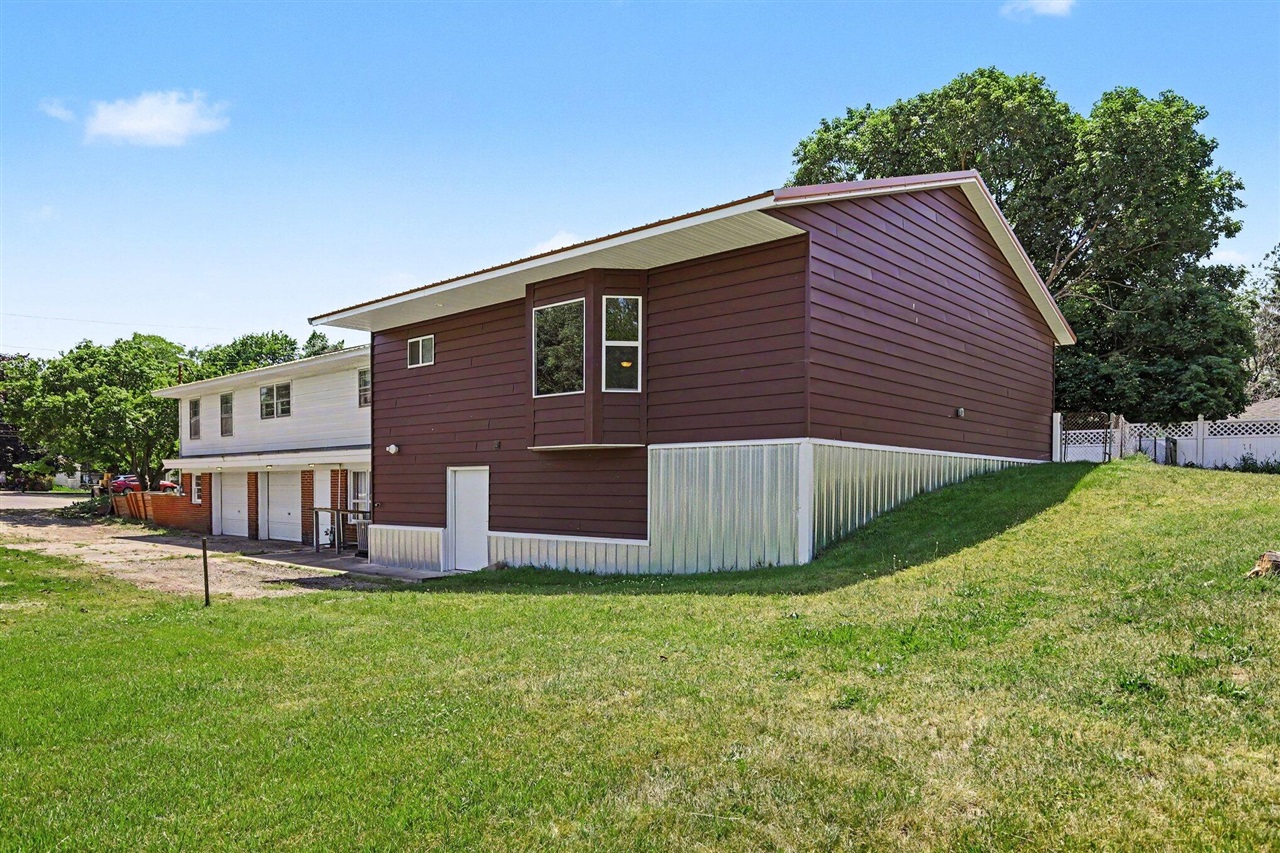 312 Cedar Street Wayland, MI 49348 - Photo 32 of 35