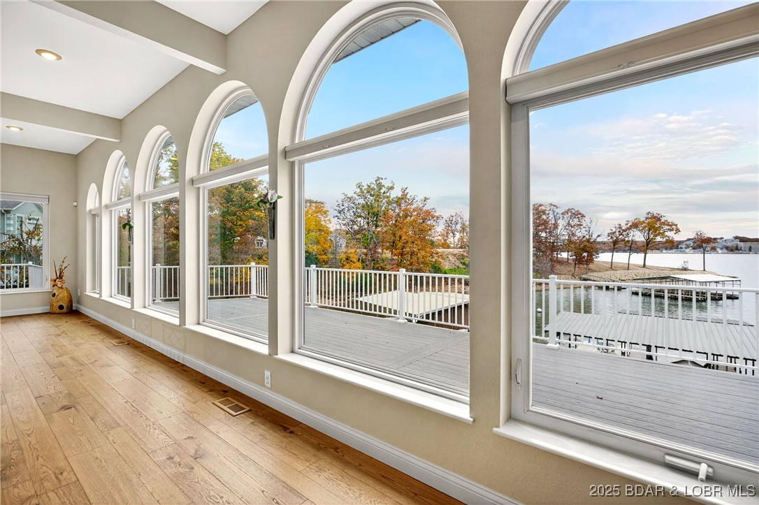 331 Hollow Oak Road Sunrise Beach, MO 65079 - Photo 26 of 67