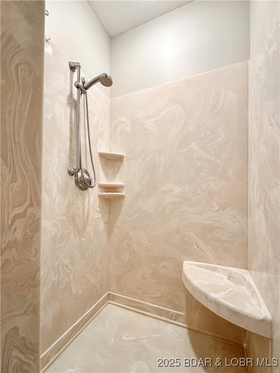 331 Hollow Oak Road Sunrise Beach, MO 65079 - Photo 30 of 67 Primary Walk-in Shower