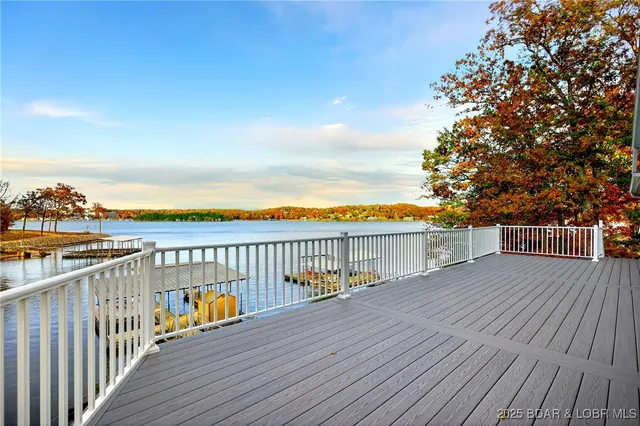 $1,250,000 | 331 Hollow Oak Road, Sunrise Beach, MO 65079