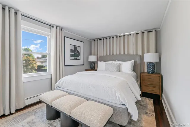 $5,000 | 33 Avenue B, Port Washington, NY 11050