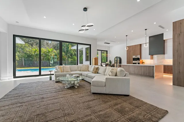 $2,245,000 | 18488 Symphony Court, Jupiter, FL 33458