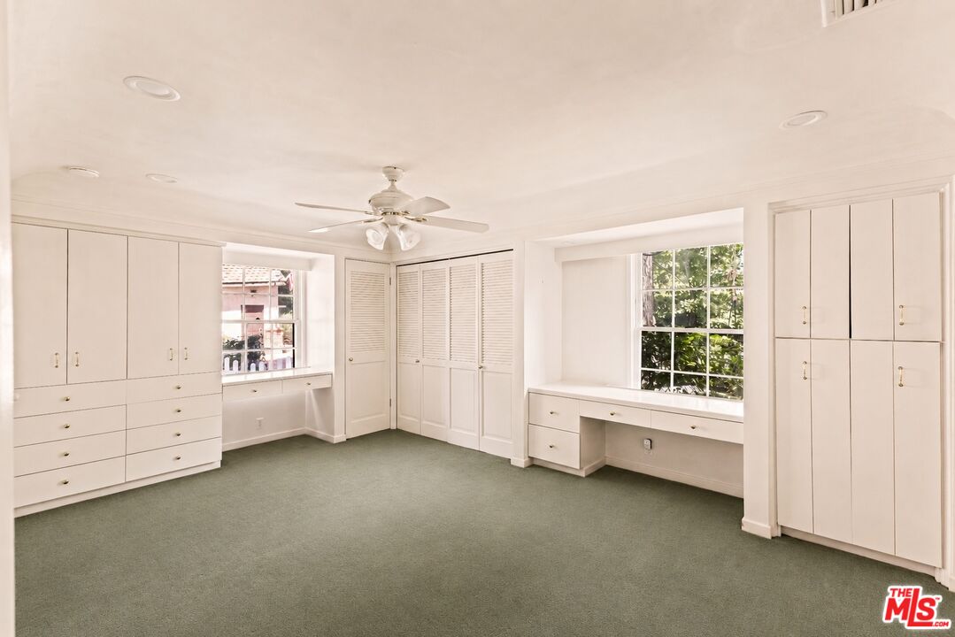 17010 Rancho Street Encino, CA 91316 - Photo 20 of 25