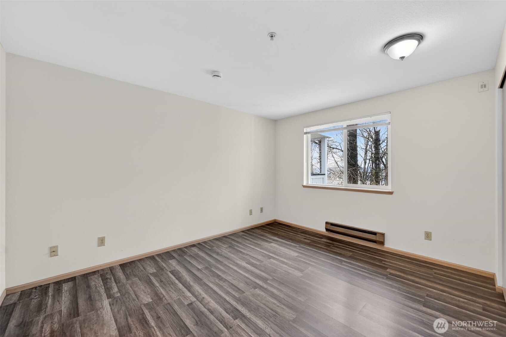 901 Sunset Boulevard Northeast, Unit D215 Renton, WA 98056 - Photo 16 of 31