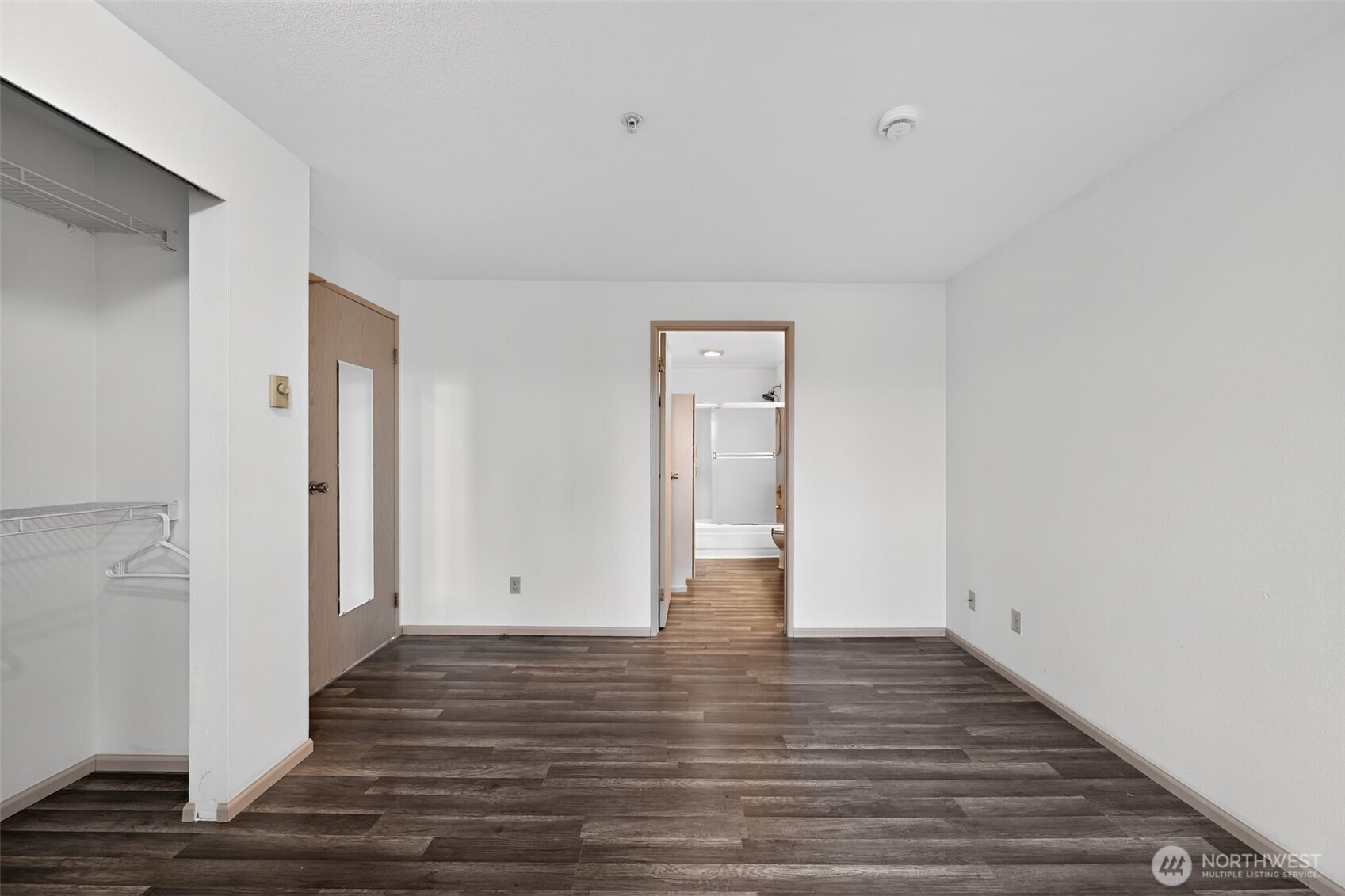 901 Sunset Boulevard Northeast, Unit D215 Renton, WA 98056 - Photo 17 of 31