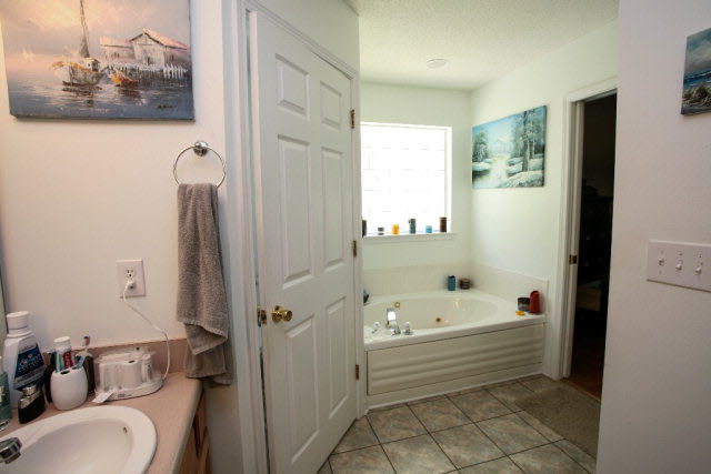 2100 Juniper Street North Foley, AL 36535 - Photo 23 of 30 Master Bath