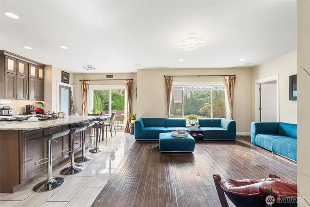 $1,699,999 | 4426 216th Place Southeast, Bothell, WA 98021