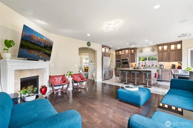 $1,699,999 | 4426 216th Place Southeast, Bothell, WA 98021