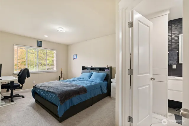 $1,699,999 | 4426 216th Place Southeast, Bothell, WA 98021