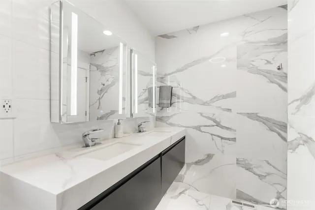 $1,699,999 | 4426 216th Place Southeast, Bothell, WA 98021