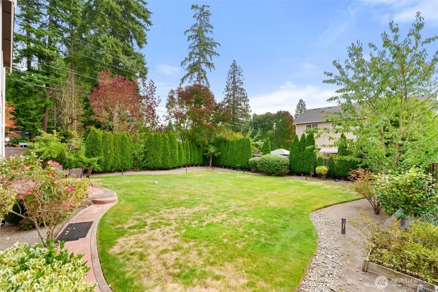 $1,699,999 | 4426 216th Place Southeast, Bothell, WA 98021