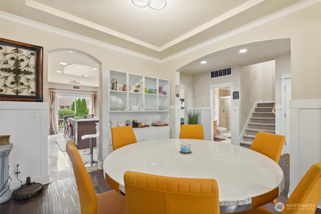 $1,699,999 | 4426 216th Place Southeast, Bothell, WA 98021