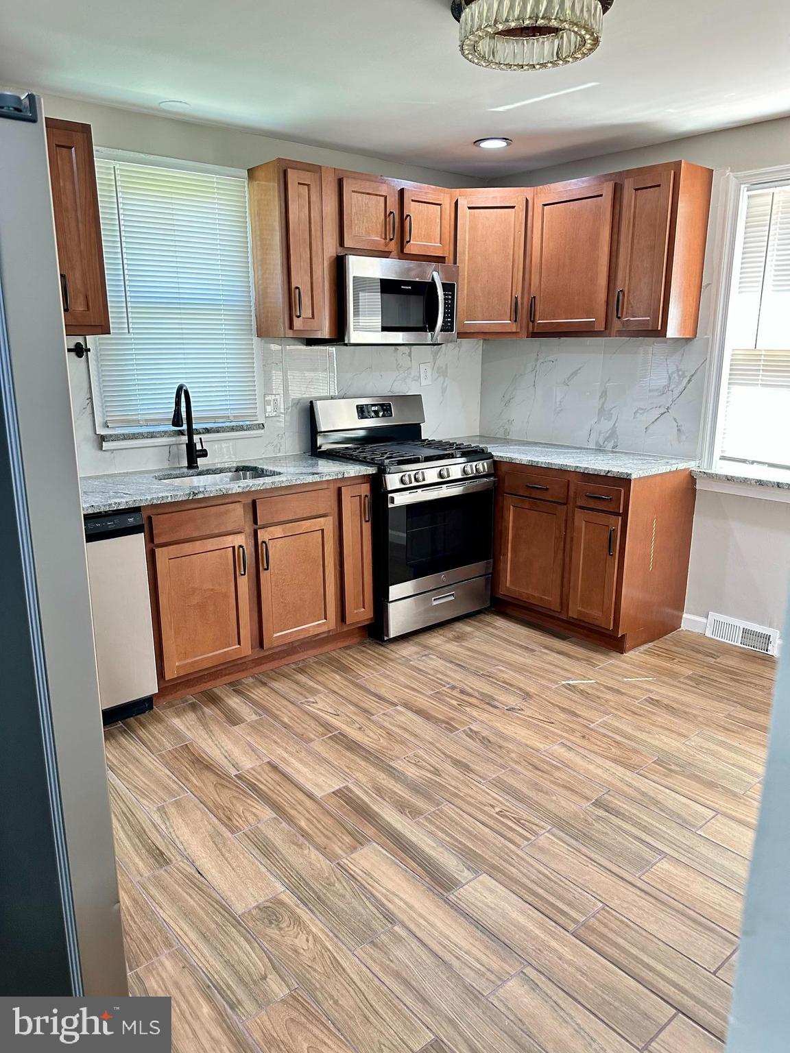 5215 Muth Avenue Baltimore, MD 21207 - Photo 14 of 37
