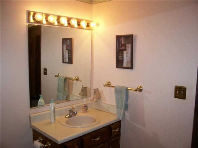 19611 Holt Road Athens, AL 35613 - Photo 13 of 15