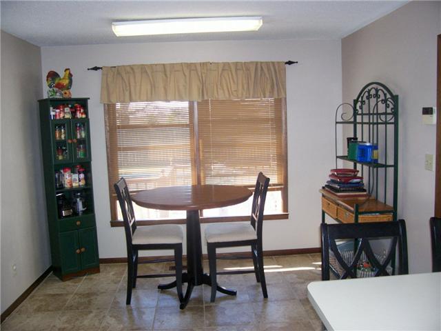 19611 Holt Road Athens, AL 35613 - Photo 9 of 15