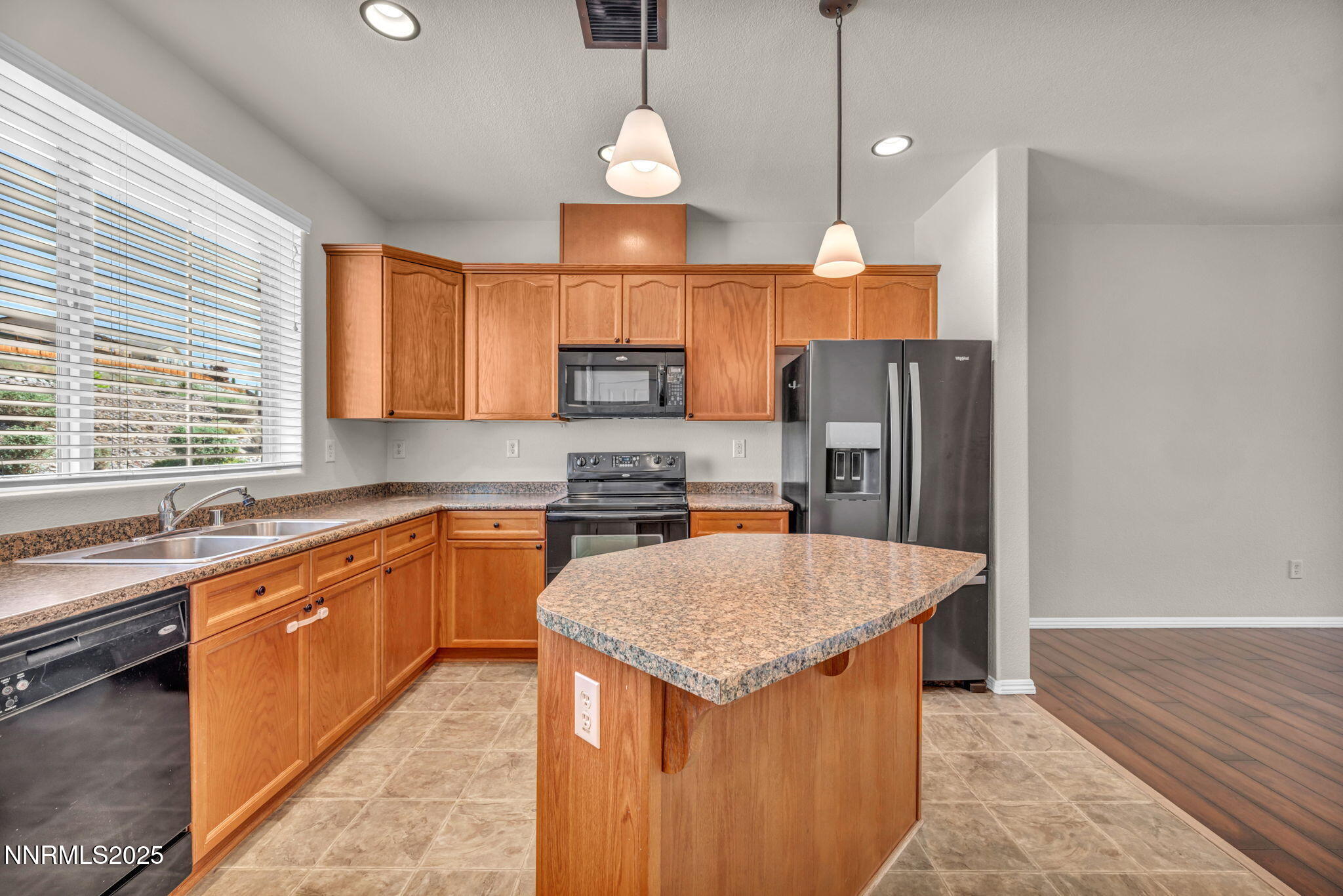 3074 Sterling Ridge Circle Sparks, NV 89431 - Photo 17 of 33 18-web-or-mls-3074-sterling-ridge-cir