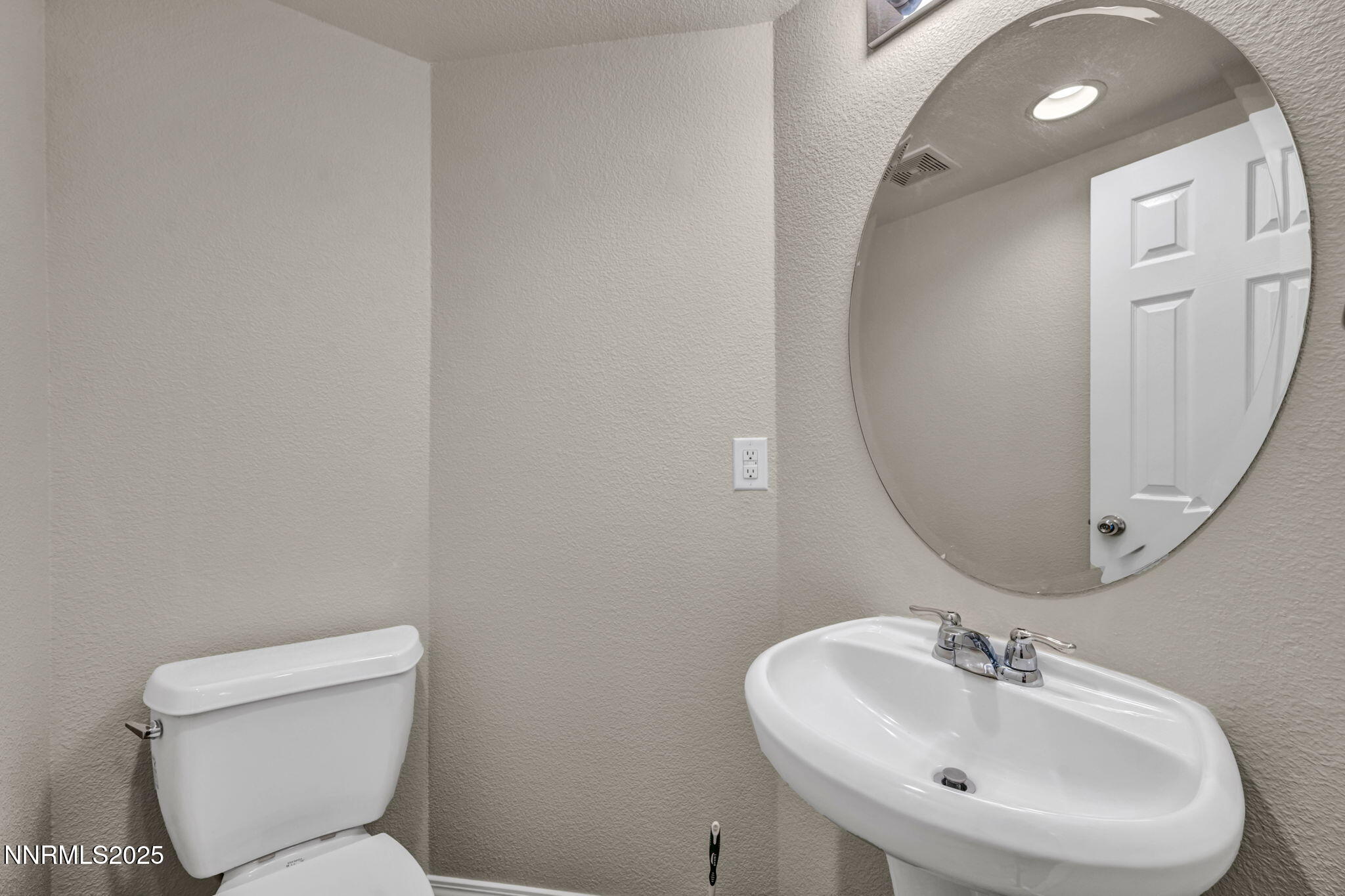 3074 Sterling Ridge Circle Sparks, NV 89431 - Photo 19 of 33 21-web-or-mls-3074-sterling-ridge-cir