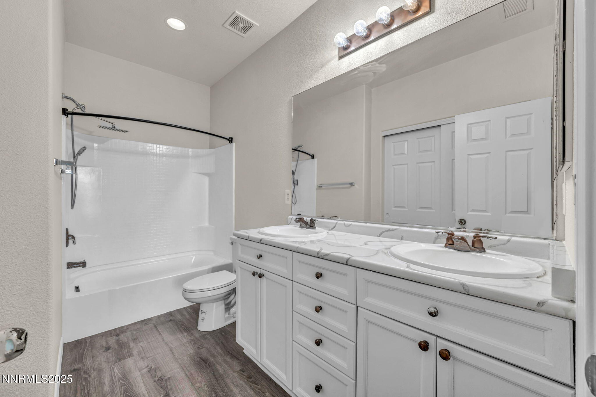 3074 Sterling Ridge Circle Sparks, NV 89431 - Photo 23 of 33 25-web-or-mls-3074-sterling-ridge-cir