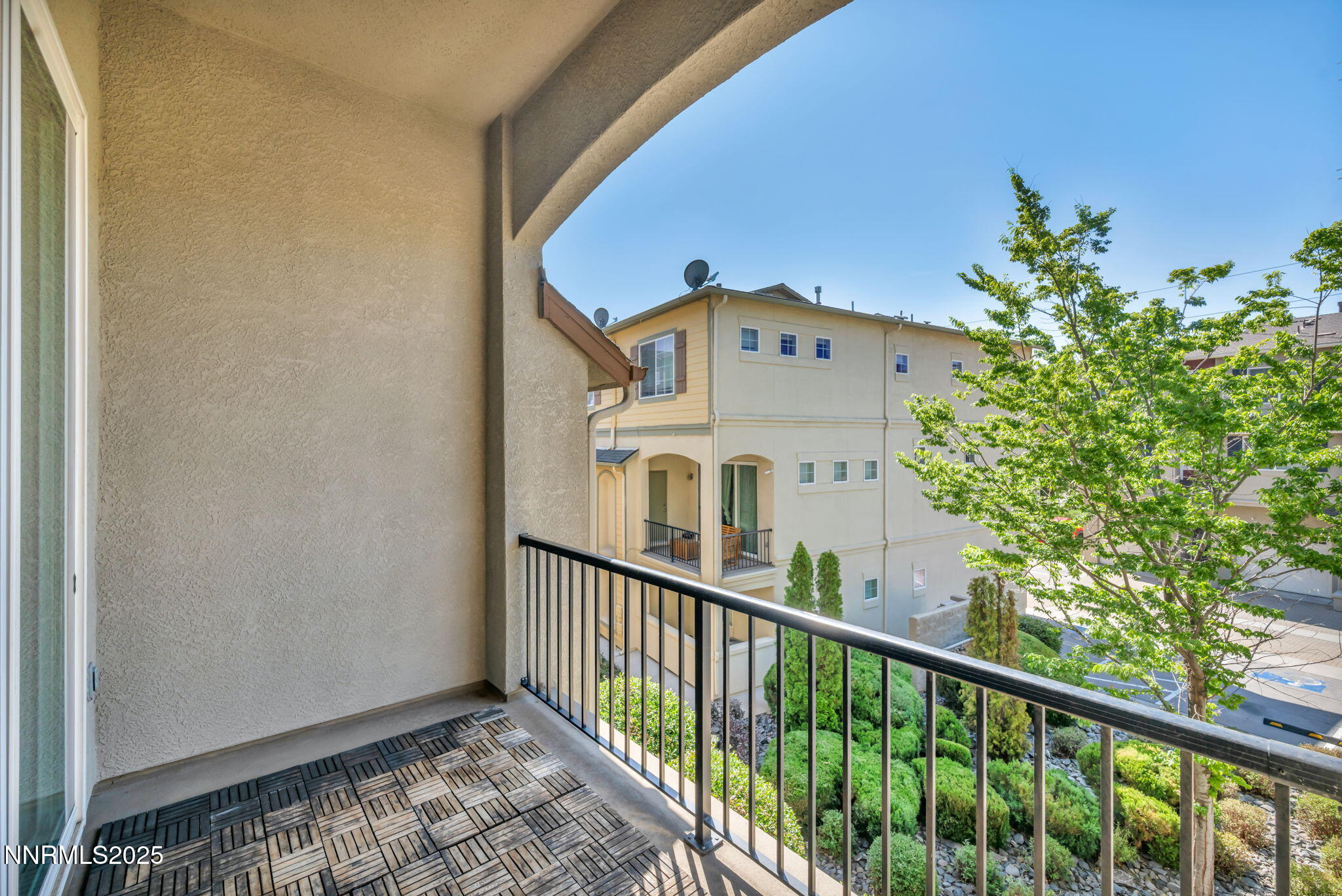 3074 Sterling Ridge Circle Sparks, NV 89431 - Photo 3 of 33 7-web-or-mls-3074-sterling-ridge-cir