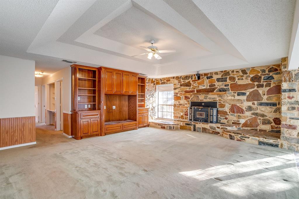 3017 Freeman Lane Crowley, TX 76036 - Photo 18 of 39