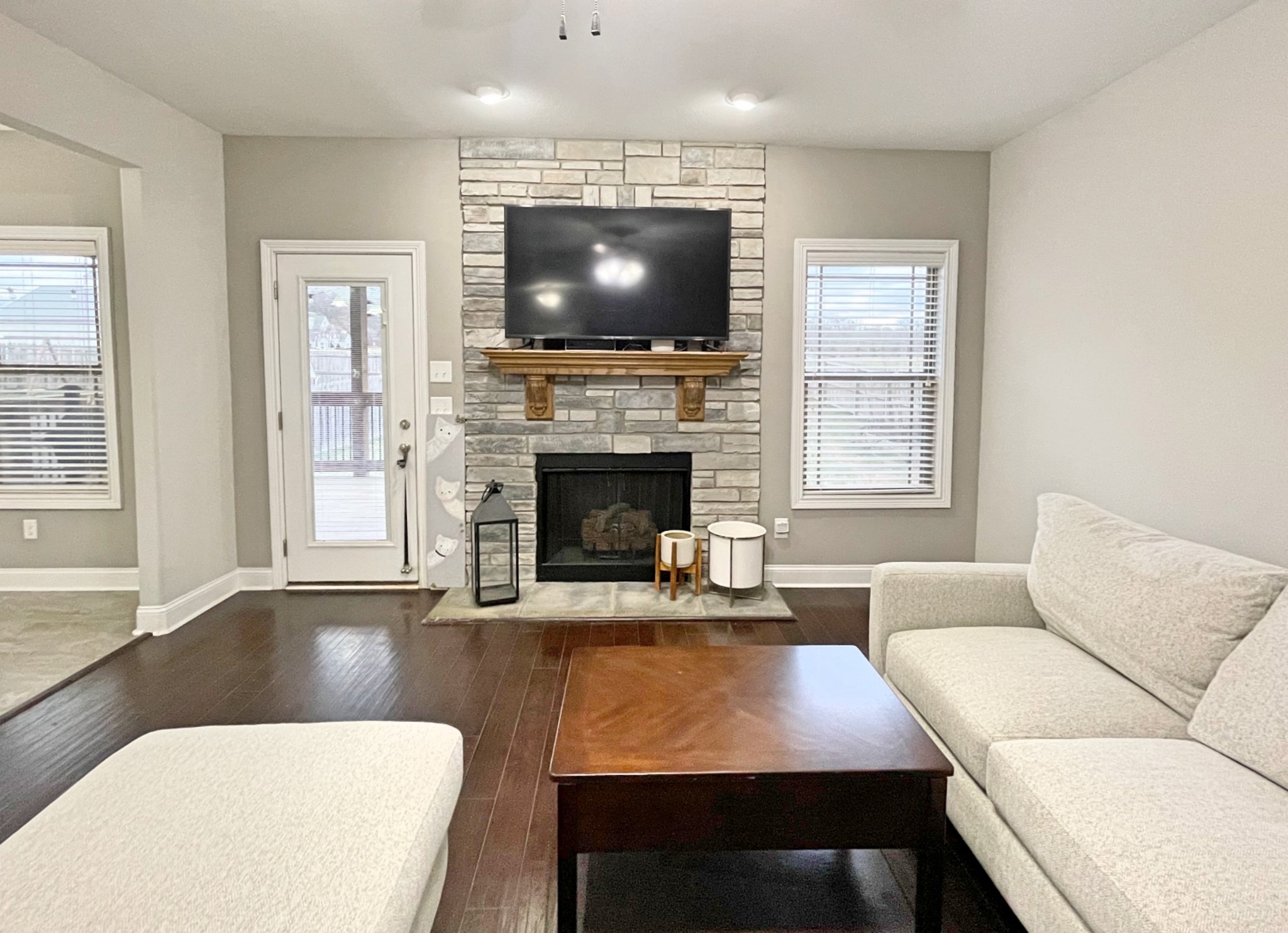 1004 Barnhill Road Clarksville, TN 37043 - Photo 14 of 32 Gallery Image 14