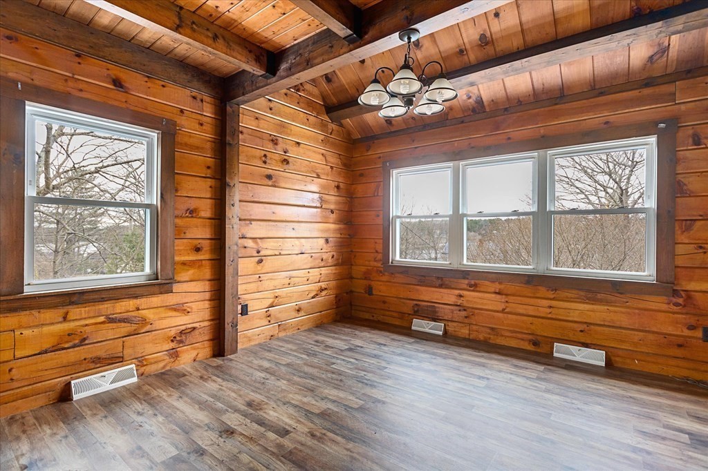 68 Flaxfield Road Dudley, MA 01571 - Photo 9 of 28