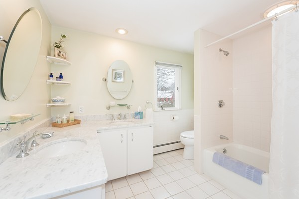 19 Woodholm Road Manchester, MA 01944 - Photo 22 of 26 Gallery Image 22