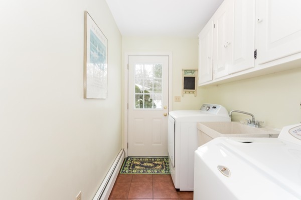 19 Woodholm Road Manchester, MA 01944 - Photo 24 of 26 Gallery Image 24
