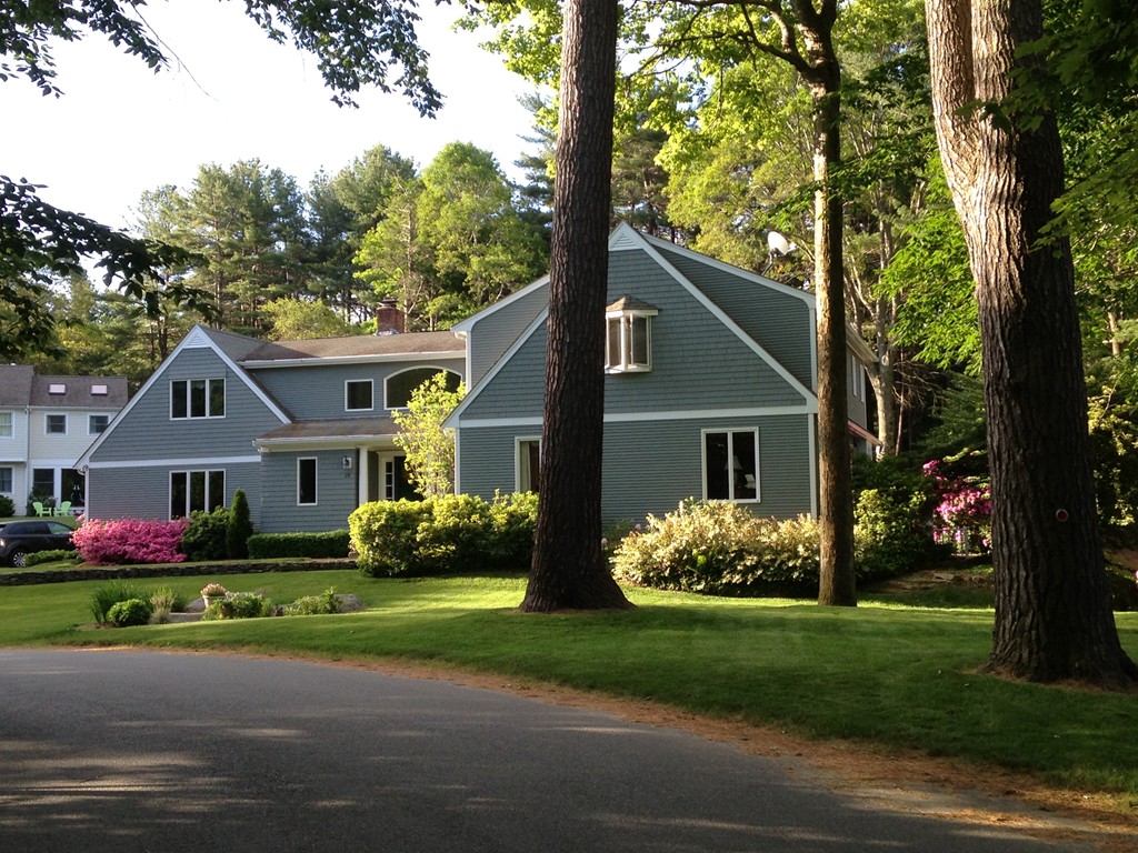 19 Woodholm Road Manchester, MA 01944 - Photo 25 of 26 Gallery Image 25