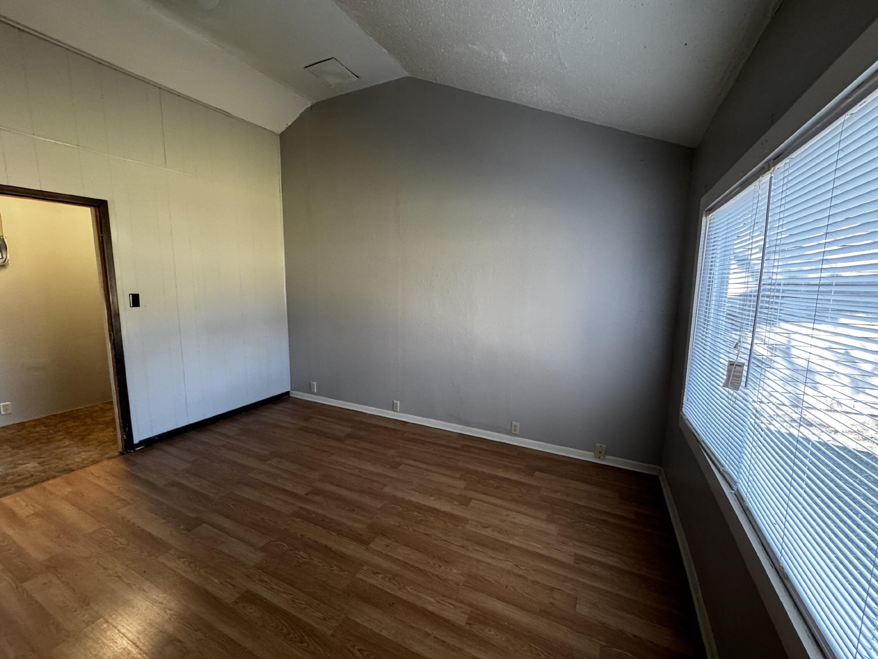 3719 25th Street Lubbock, TX 79410 - Photo 5 of 11 IMG_7889