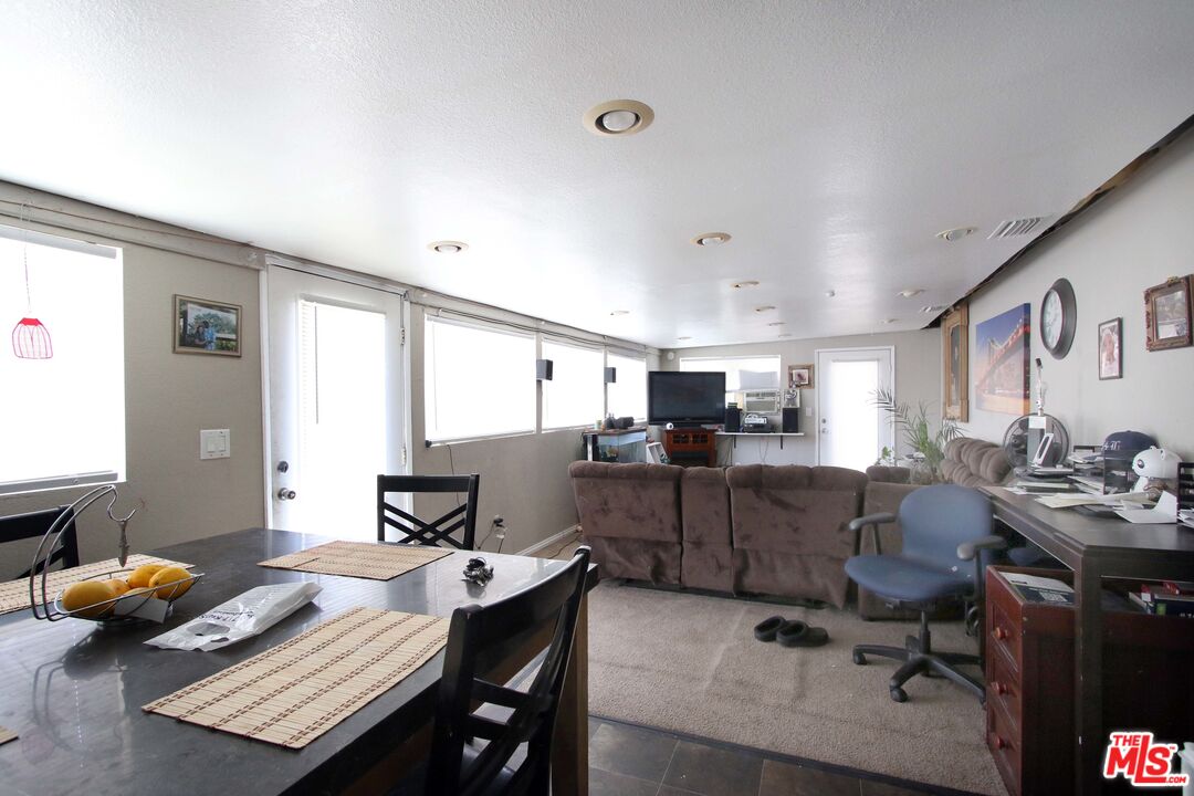 8820 Holly Lane Riverside, CA 92503 - Photo 16 of 20 a workspace with furniture