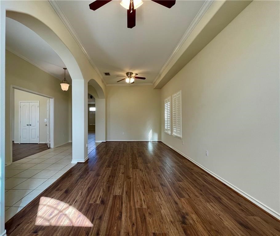 7505 Bell Isle Corpus Christi, TX 78414 - Photo 3 of 24 a view of gallery with wooden floor