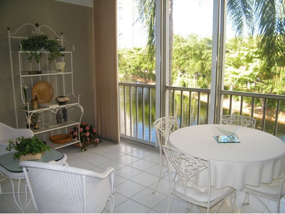 St, Unit 6 Naples, FL 34108 - Photo 9 of 14 Photo 9