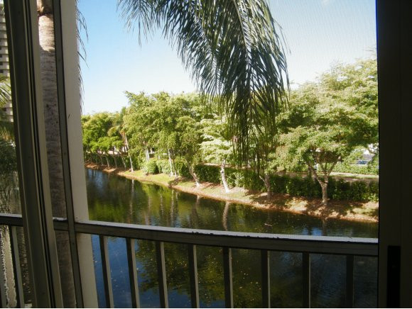 St, Unit 6 Naples, FL 34108 - Photo 10 of 14 Photo 10