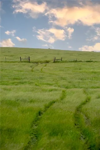 $1,100,995 | 1716 B County Road 469, Coupland, TX 78615