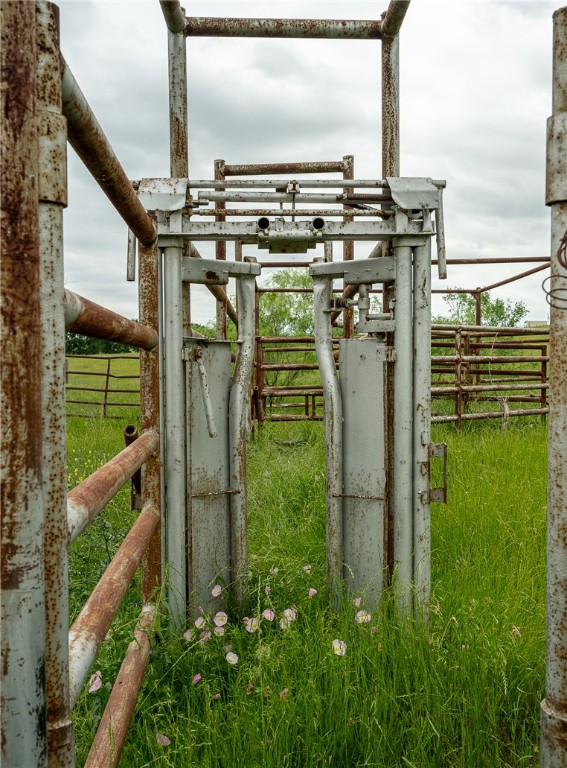1716 B County Road 469 Coupland, TX 78615 - Photo 25 of 27 View of outbuilding