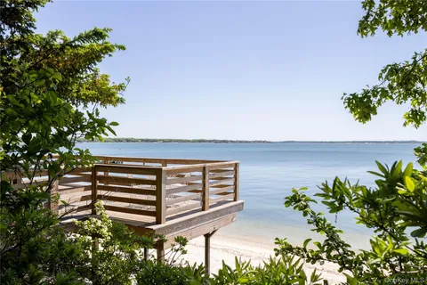$1,995,000 | 680 Private Road, Unit 17, Southold, NY 11971