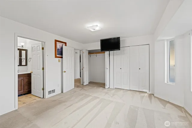 a view of a window in a room