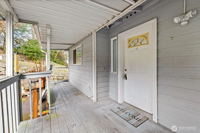 a view of an entryway door