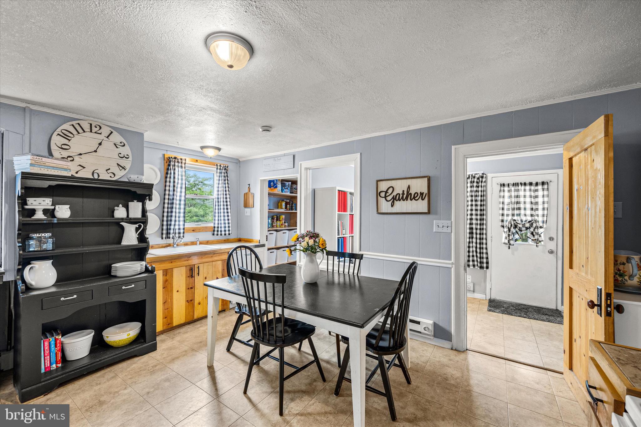 2900 Gillis Falls Road Mount Airy, MD 21771 - Photo 11 of 53 Eat-In Kitchen