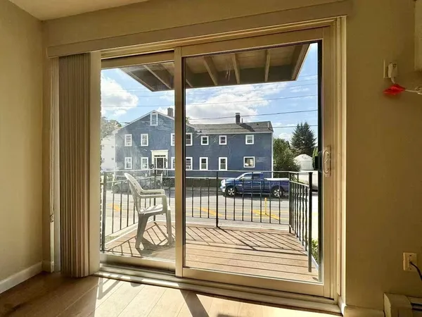 $2,700 | 37 South Street, Unit 7, Medford, MA 02155