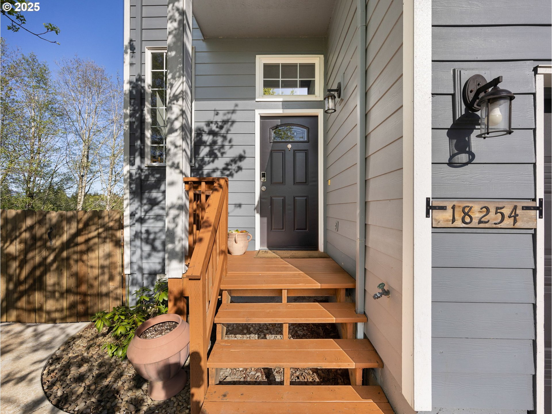 18254 Myra Court Sandy, OR 97055 - Photo 3 of 42