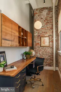 $1,200,000 | 1228 Arch Street, Unit 8E, Philadelphia, PA 19107
