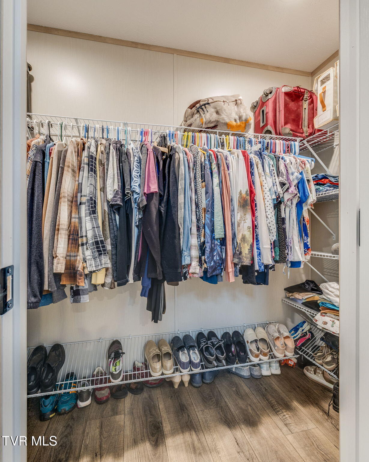 2475 South Wesley Chapel Road Greeneville, TN 37745 - Photo 21 of 38 022